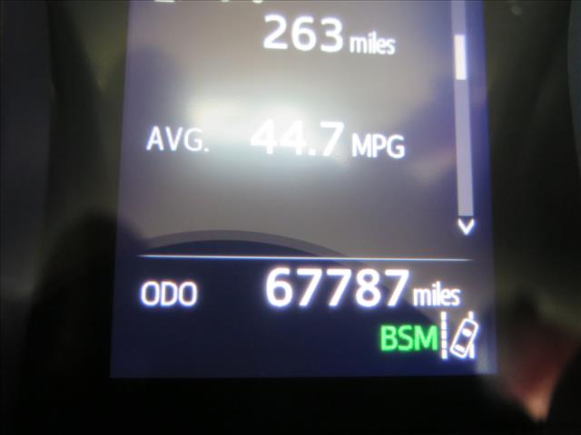 2019 Toyota Camry Hybrid LE