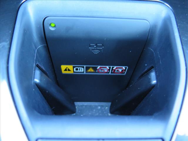 2025 Toyota Crown Signia XLE