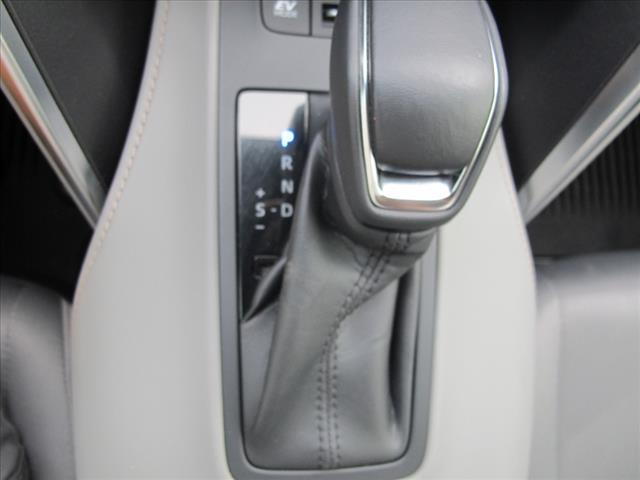 2022 Toyota Venza LE