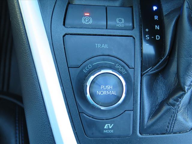 2019 Toyota RAV4 Hybrid XSE