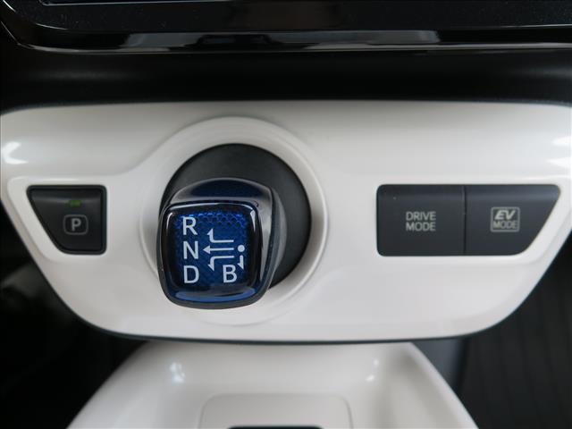 2018 Toyota Prius Four