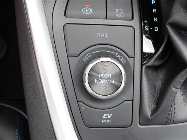 2019 Toyota RAV4 Hybrid XSE