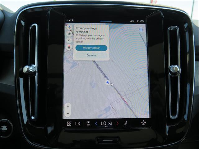 2023 Volvo XC40 B5 Plus Bright Theme