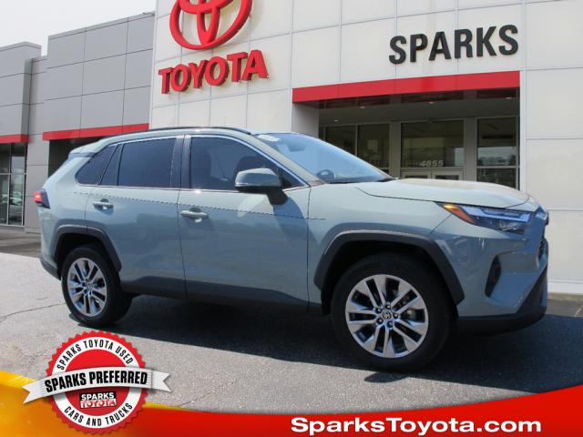 2022 Toyota RAV4 XLE Premium