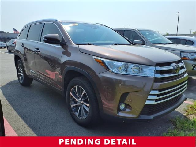 2017 Toyota Highlander 