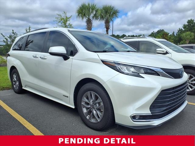 2021 Toyota Sienna XLE 7-Passenger