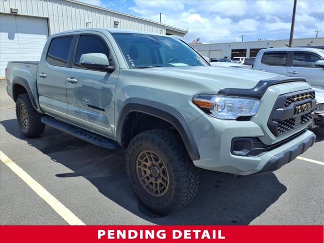 2025 Toyota Tundra Platinum HV