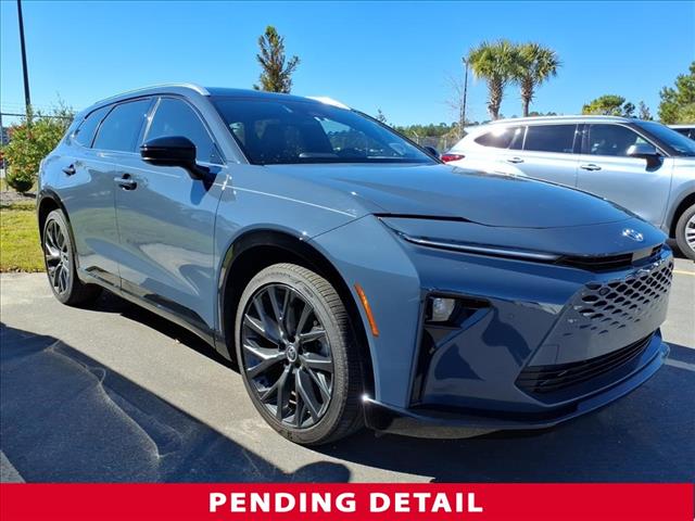 2025 Toyota Crown Signia Limited