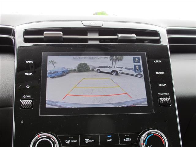 2023 Hyundai TUCSON SE
