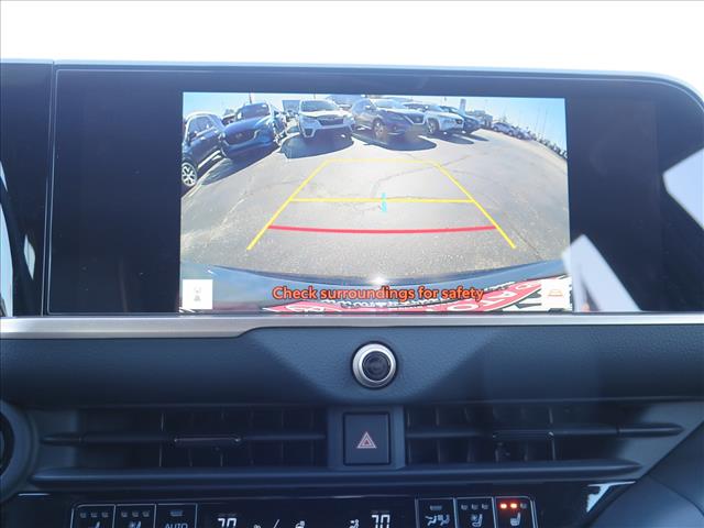 2025 Toyota Crown Signia XLE