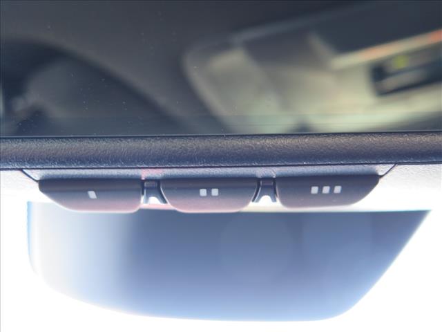 2025 Toyota Crown Signia XLE