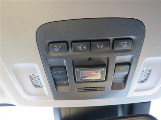 2019 Toyota Camry Hybrid LE