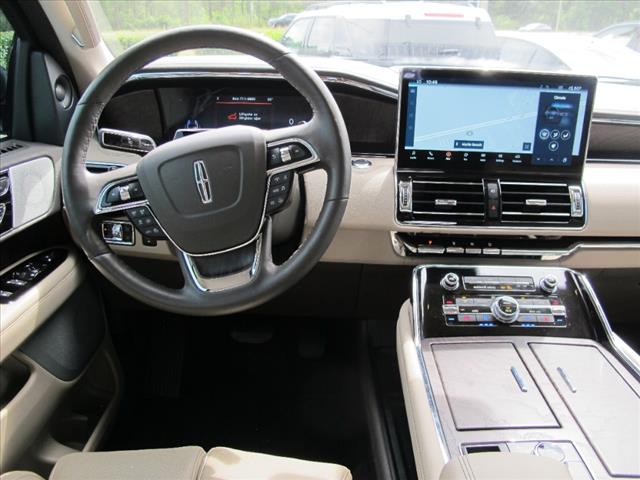 2024 Lincoln Navigator L Reserve