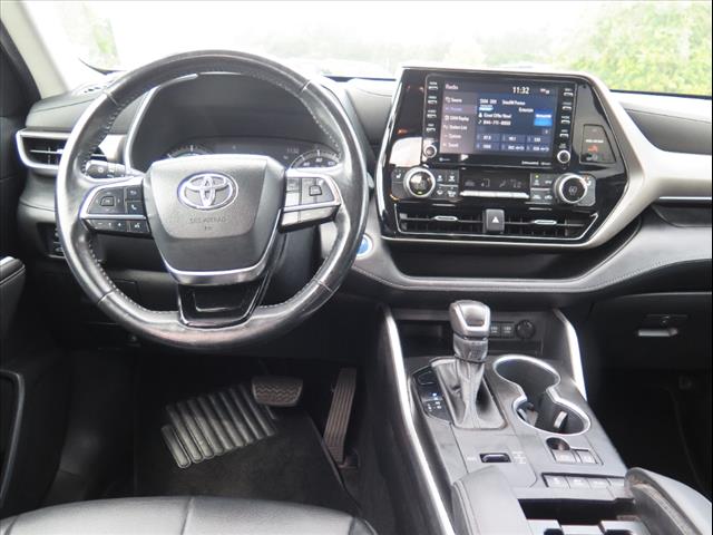 2020 Toyota Highlander Hybrid XLE