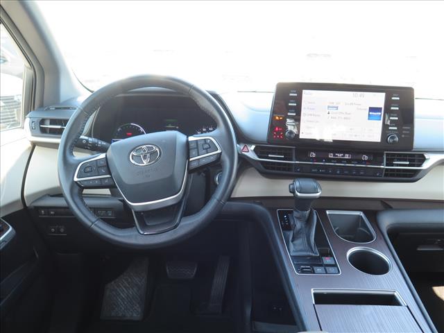 2021 Toyota Sienna XLE 7-Passenger