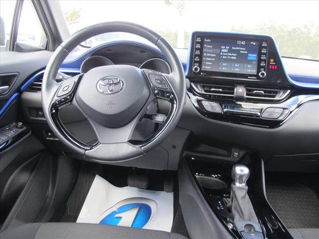 2022 Toyota C-HR XLE