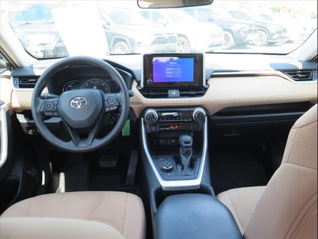 2023 Toyota RAV4 Hybrid LE