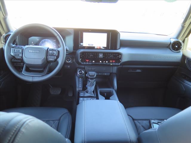 2025 Toyota Land Cruiser Heritage Edition