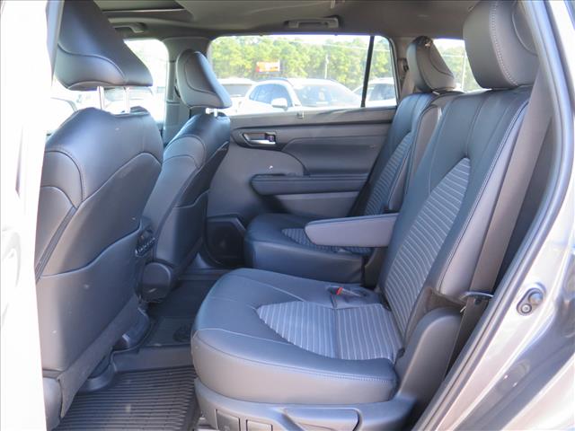 2024 Toyota Highlander XSE