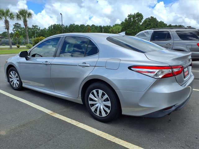 2019 Toyota Camry Hybrid LE