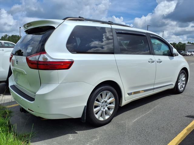2015 Toyota Sienna XLE 7-Passenger