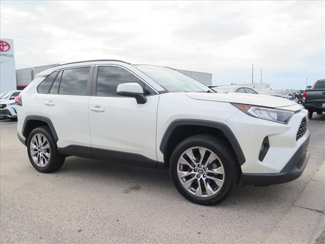 2021 Toyota RAV4 XLE Premium