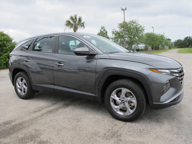 2023 Hyundai TUCSON SE