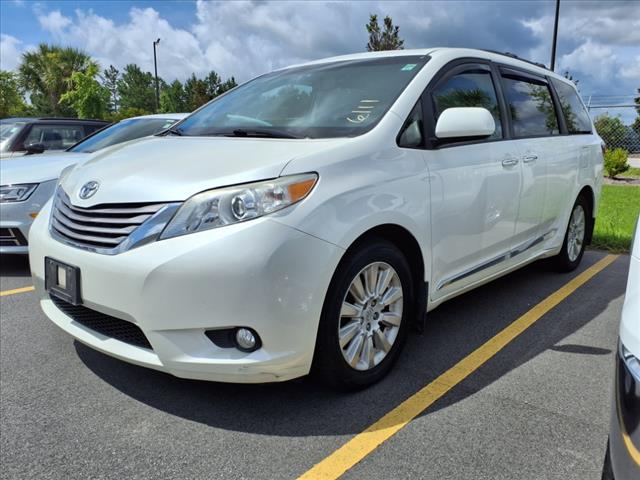 2015 Toyota Sienna XLE 7-Passenger
