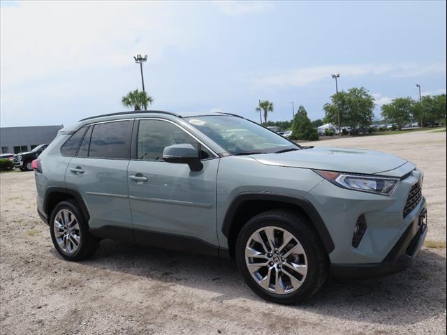2021 Toyota RAV4 XLE Premium