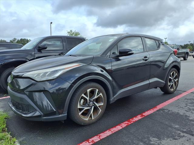 2022 Toyota C-HR XLE