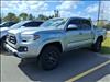 2022 Toyota Tacoma SR5 V6 - thumbnail 3