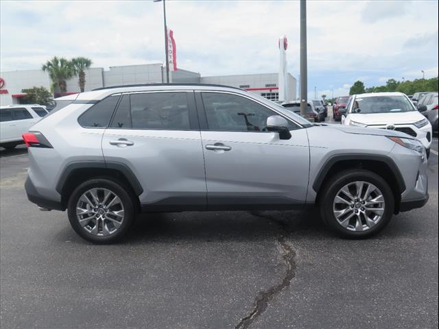 2022 Toyota RAV4 XLE Premium