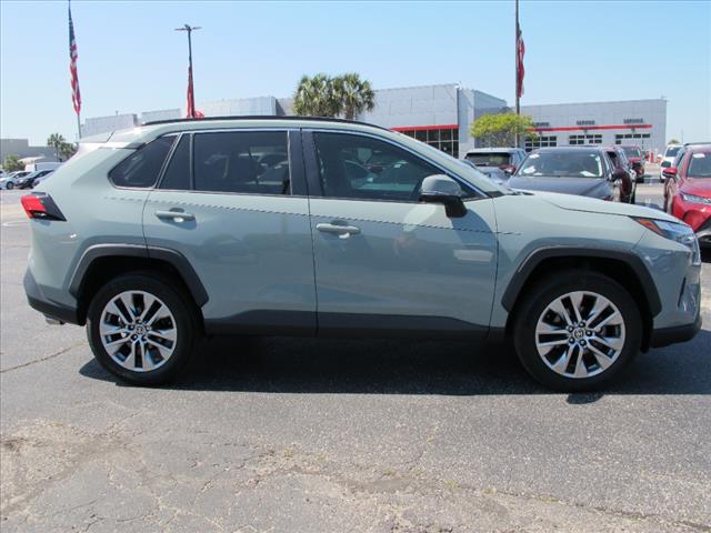 2022 Toyota RAV4 XLE Premium