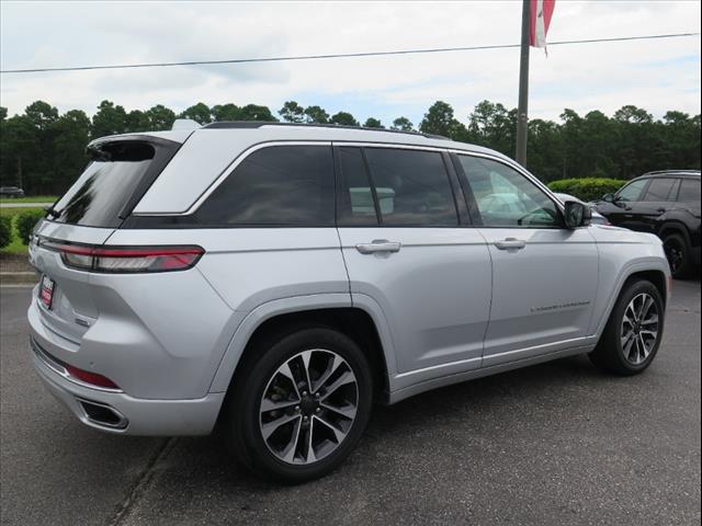 2022 Jeep Grand Cherokee Overland