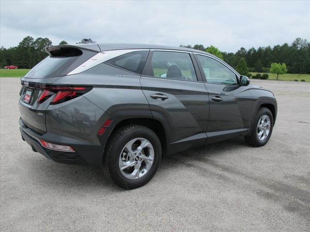 2023 Hyundai TUCSON SE