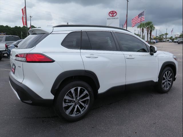 2023 Toyota Corolla Cross XLE