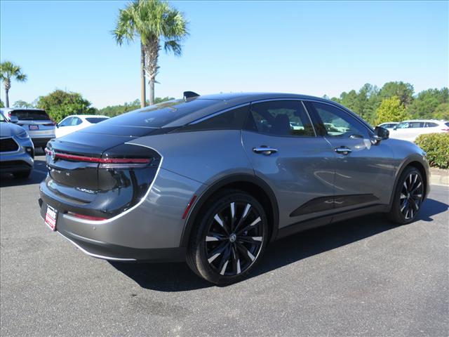 2023 Toyota Crown Platinum