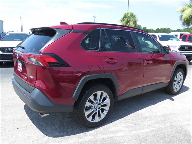 2022 Toyota RAV4 XLE Premium
