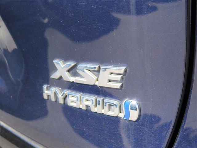 2019 Toyota RAV4 Hybrid XSE
