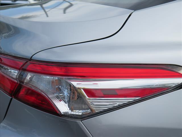 2019 Toyota Camry Hybrid LE