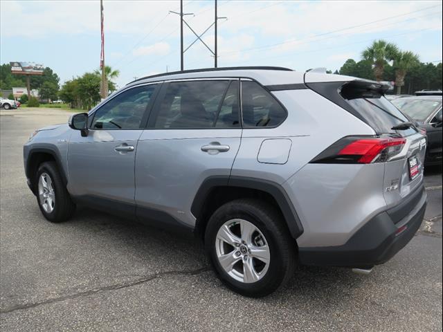 2021 Toyota RAV4 Hybrid XLE