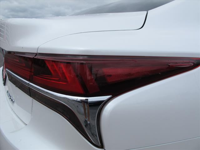 2020 Lexus LS 500 Base
