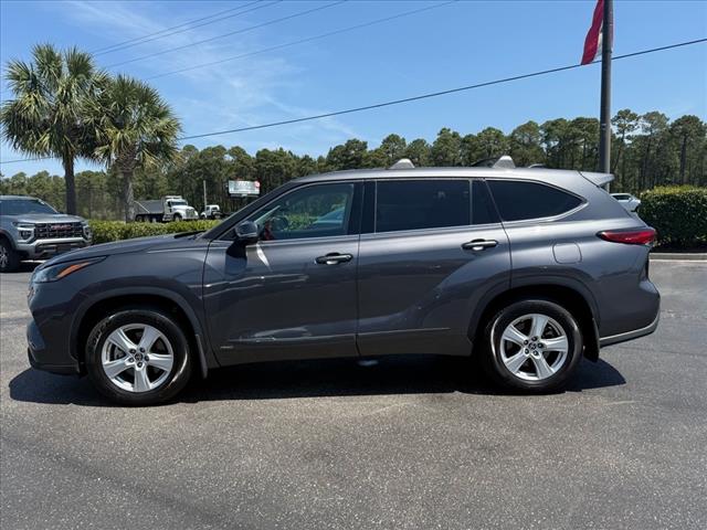 2022 Toyota Highlander Hybrid LE