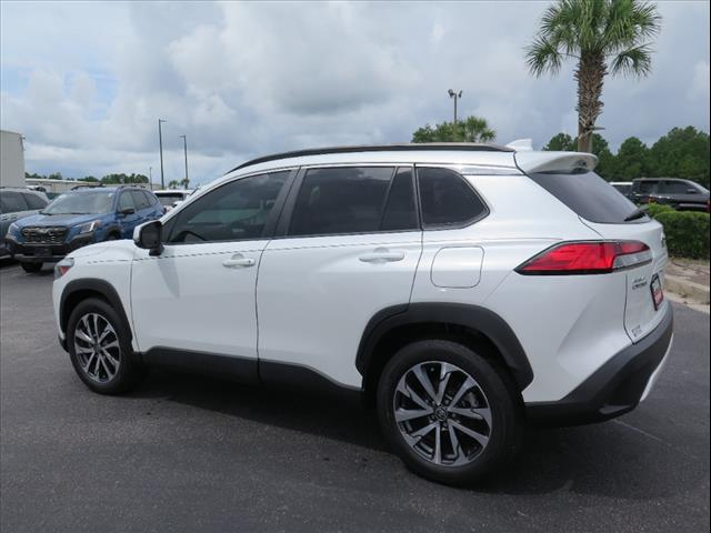 2023 Toyota Corolla Cross XLE