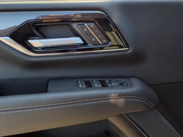 2025 GMC Yukon Elevation