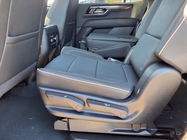 2025 GMC Yukon Elevation