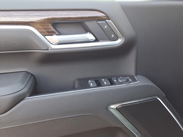 2025 GMC Sierra 1500 Elevation Standard