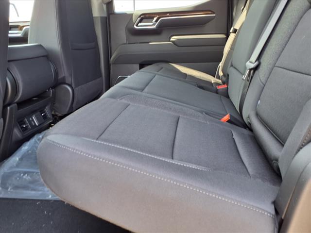 2025 GMC Sierra 1500 Elevation Standard