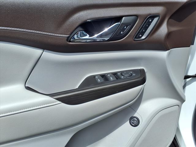 2022 GMC Acadia SLT