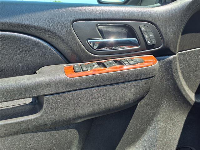 2013 Chevrolet Avalanche LTZ Black Diamond